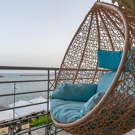 Seafront Kalamata Haven - Blue Luxury Suite Exteriör bild