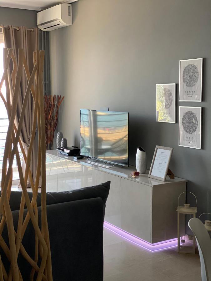 Seafront Kalamata Haven - Blue Luxury Suite Exteriör bild